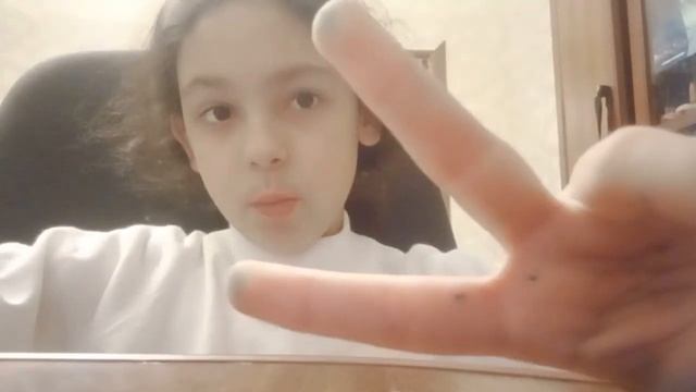 учусь кататься на скейте и на самокате пальцами смотреть онлайн