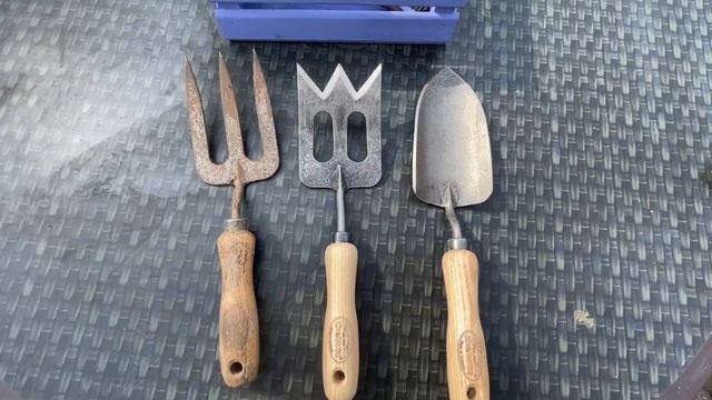 КАКОЙ САДОВЫЙ ИНСТРУМЕНТ ВЫБРАТЬ ДЛЯ ВЕСЕННИХ РАБОТ смотреть онлайн