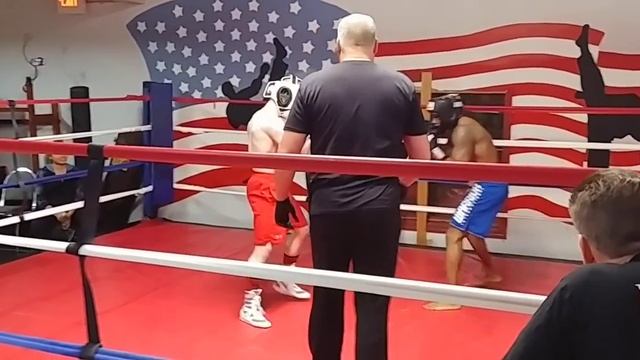 Alu Axelman vs. Greg St. Louis смотреть онлайн
