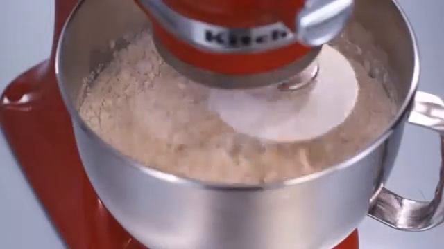 KitchenAid standartní příslušenství u robota 5KSM150/175 смотреть онлайн