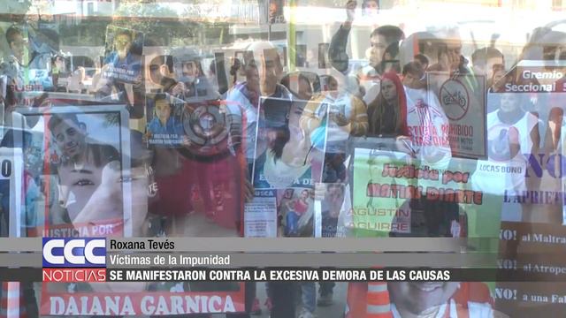 Roxana Tevés – Se manifestaron contra la excesiva demora de las causas смотреть онлайн