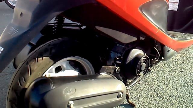 Suzuki Address V50 (красный) смотреть онлайн