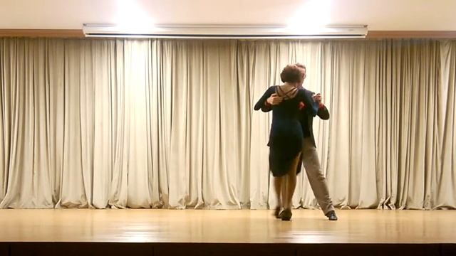 Ryan & Rena - Tango Improvisation смотреть онлайн