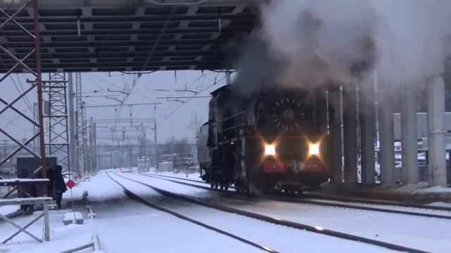 Паровоз Эу-683-89 с тендером Эу-680-70,ЭР2Т-7185 смотреть онлайн