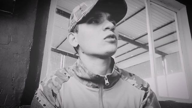 Стихотворение: мне стало нравиться молчать. (Наталия Студенецкая) смотреть онлайн