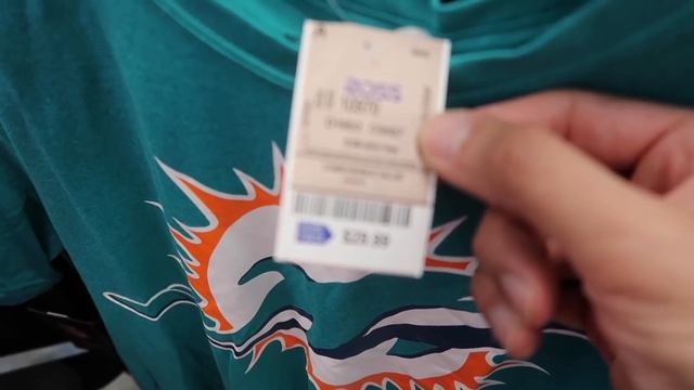 ROSS HAD CHEAP NIKE CLOTHING FOR $15! смотреть онлайн