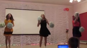 танец ДЕВЧОНКИ под песню Руки Вверх айяйяй девчонки