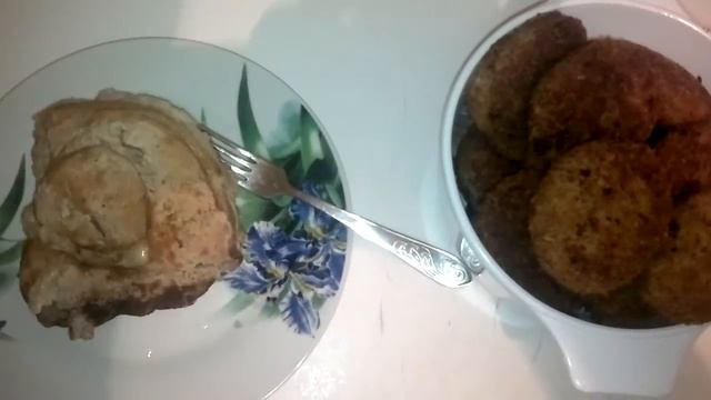 ОБЗОР ДОМАШНЕЙ БУЖЕНИНЫ И ЖАРЕНЫХ СВИНЫХ КОТЛЕТ! смотреть онлайн