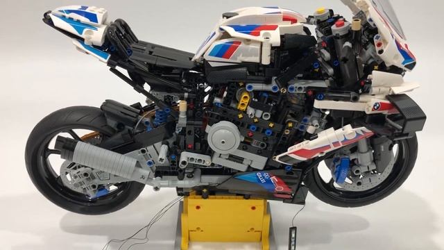 Install Lightailing Light Kit For Lego BMW M 1000 RR 42130