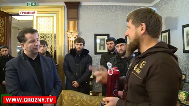 Рамзан Кадыров Люди, искажающие религию Ислам, раскалывают мусульманскую умму смотреть онлайн