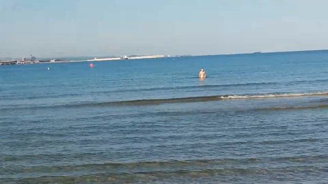 Барселона Пляж Море Песок смотреть онлайн