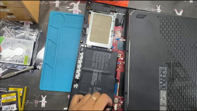 Upgrading my LAPTOP ASUS ROG G531GT (32gb vengeance) Firecuda 2TB смотреть онлайн