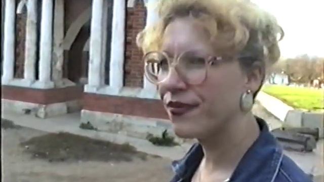 Прогулка ЦАРИЦЫНО 1999 год смотреть онлайн
