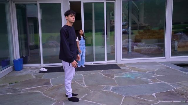 FIGHTING IN FRONT OF OUR LITTLE SISTER PRANK! смотреть онлайн