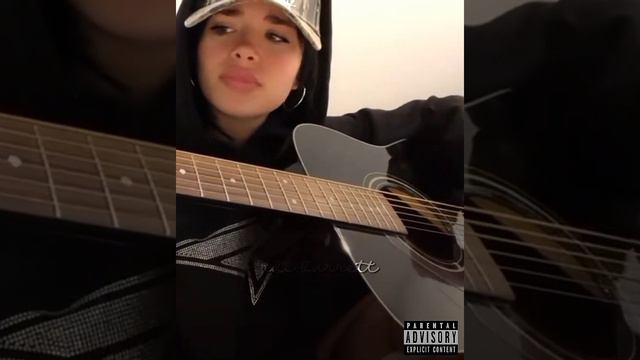 'lucky star' by Nessa Barrett| lyrics by rdc.barrett смотреть онлайн