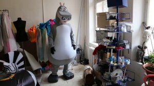 Ростовая кукла Бегимотиха Глория из Мадагаскара обзор