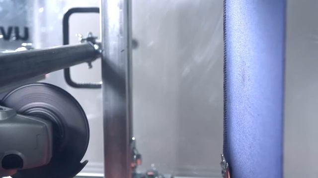 What is the perfect protective clothing for angle grinding? (English) смотреть онлайн