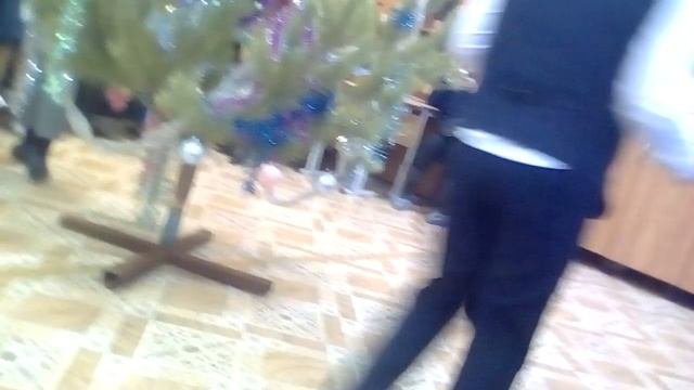 Как проходит праздник в школе смотреть онлайн