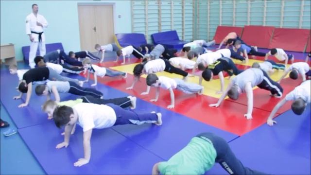 Минутка ФИЗО со спартацами