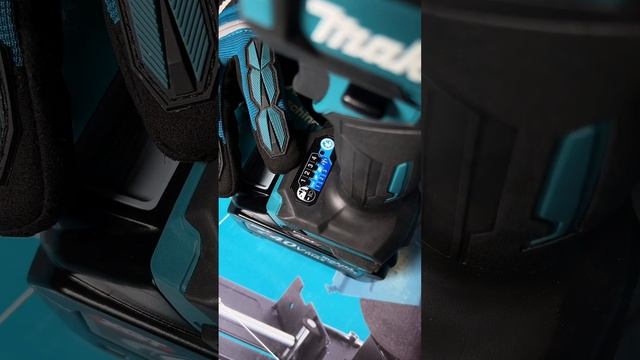 Винтоверт аккумуляторный ударный МАКITA TD001GZ. Мегамастер. смотреть онлайн