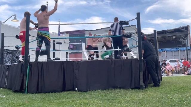 Dutchboi, Logan Meyers, & Jordan James vs. Ruthless Domination & Mallet: WCWO, Sept. 18, 2021 смотреть онлайн