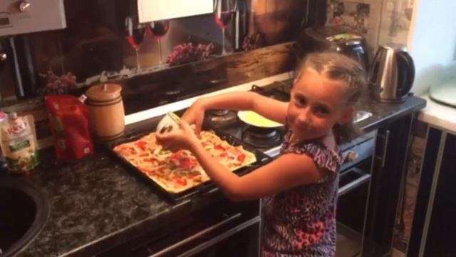 Рецепт пиццы Как правильно готовить пиццу Pizza челлендж для мистер макс / Mister Max повтори)