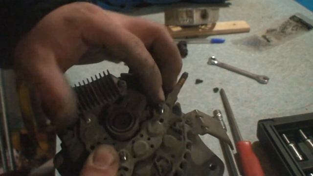 Ремонт генератора на примере Toyota Corolla (Нет зарядки) смотреть онлайн