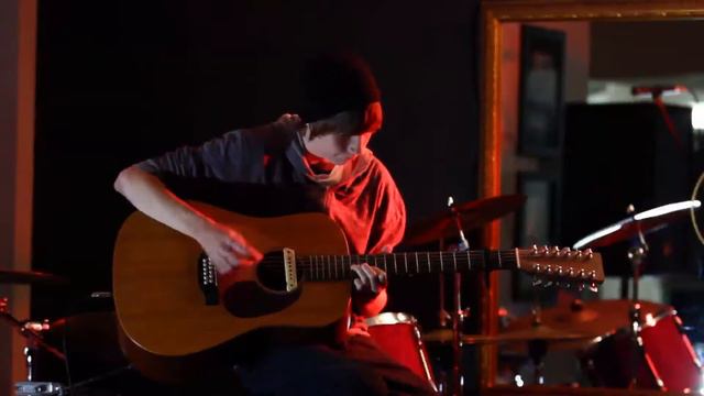 Alex Blair 12 string acoustic guitar Live @ Gladstone NSW Australia смотреть онлайн