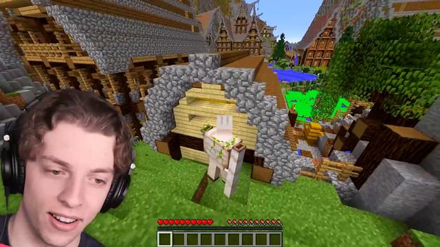GUESS WHO With IRON GOLEMS! (Minecraft) смотреть онлайн