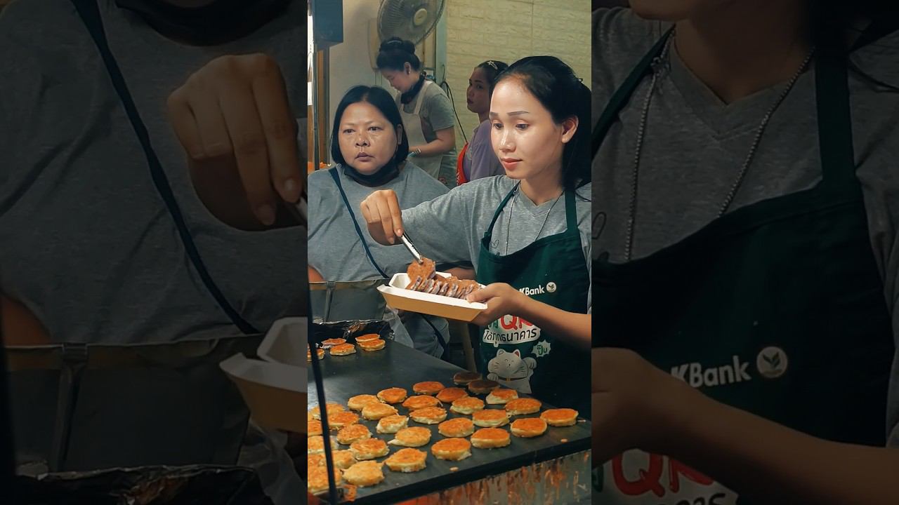 Таиланд.Уличная еда, Бангкок.Оладушки из кокоса! #уличнаяеда смотреть онлайн