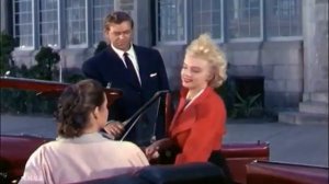 Мерилин Монро. Фрагмент фильма "Ниагара" (1953). Сцена с самой длинной прогулкой в истории кино