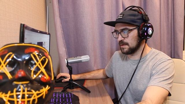 ПЫТАЮСЬ СМЕЯТЬСЯ смотреть онлайн