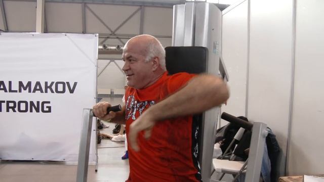 Честные ОТЗЫВЫ четырех спортсменов о Тренажерах Калмакова смотреть онлайн