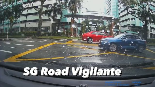 2mar2022 serangoon ave 3 #pab #ebike #N582 upset at being horned by red car & road rage смотреть онлайн