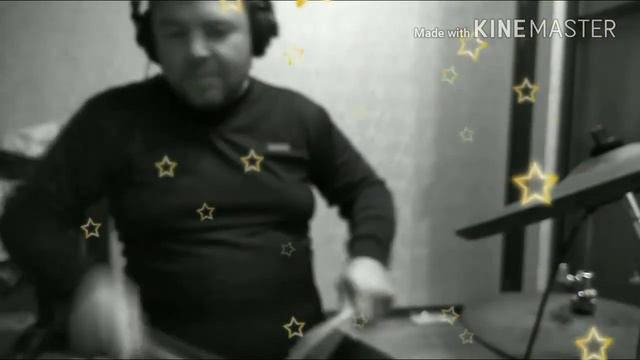 Warming up on kevlar snare Roland смотреть онлайн
