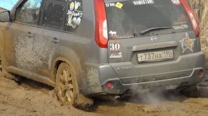 Nissan X-Trail-Club и все-все-все... в жиже 23.03.14 [x-trail-club.ru] Паркетный оффроад.