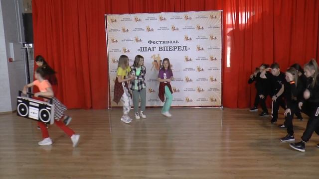 Давайте жить дружно. Студия танца Форс. смотреть онлайн