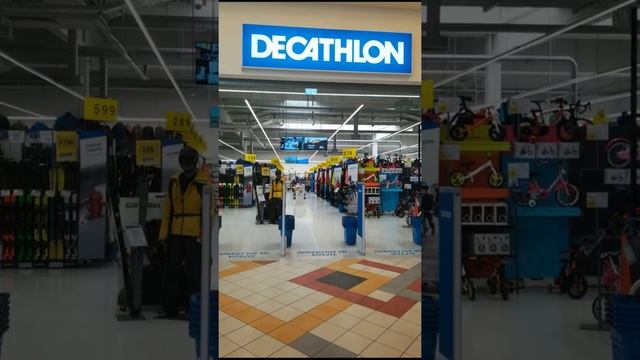 Decathlon закрывает магазины в России. Декатлон объявил о приостановке работы в РФ смотреть онлайн