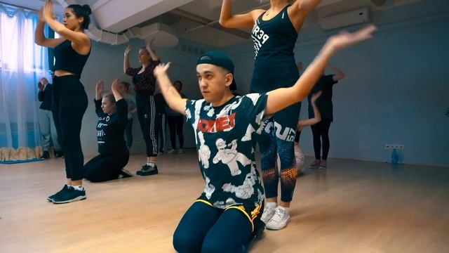 VOGUE INSIDE KRASNOYARSK смотреть онлайн
