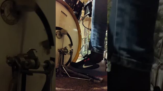 Good Bass Drums Kick Pedal / Yamaha 👍 #praise #worship #drummergirl #drums #hobby #music смотреть онлайн