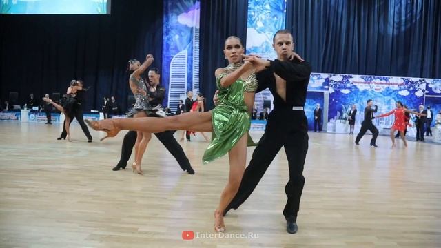 Artem Semerenko - Valerya Kachalko, Final, Rumba смотреть онлайн
