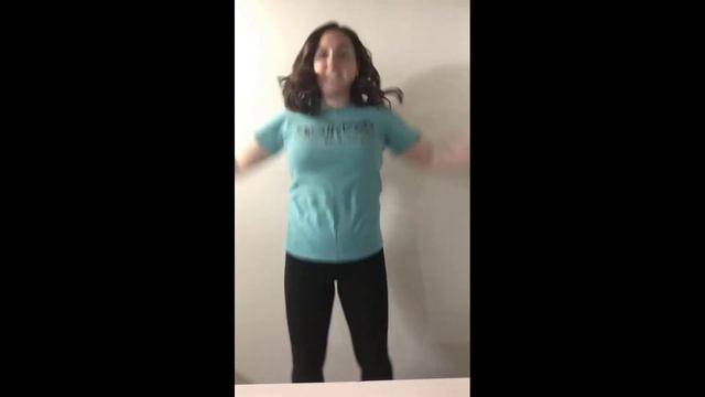 Simon Says Stretch смотреть онлайн