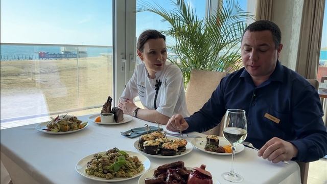 Дегустируем новинки меню с арт-директором Grand Hotel Anapa. смотреть онлайн