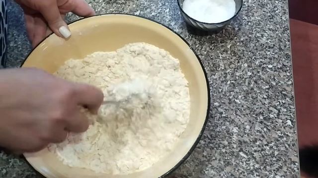 Лучшее заварное тесто на пельмени и вареники! Лепить из этого теста - одно удовольствие!!! смотреть онлайн