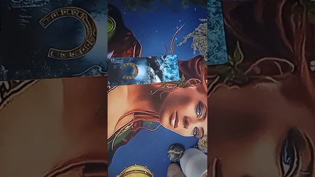 ?ГДЕ ОН СЕЙЧАС? ЧТО ДЕЛАЕТ ❓⚡Расклад на картах Таро✨гадание на отношения?