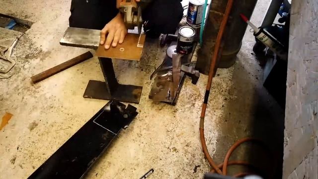 ГАЗ 24 Вишня: делаем латки, подгоняем панели на Волге смотреть онлайн