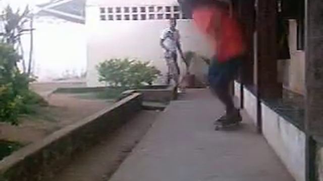 LÚ-BS FLIP TAIL SLIDE,ESSE CARA ANDA MUITO.ATLETA 2S смотреть онлайн