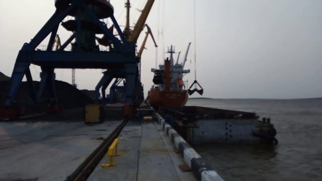 Морпорт Анадырь, современный морской порт столицы Чукотки смотреть онлайн