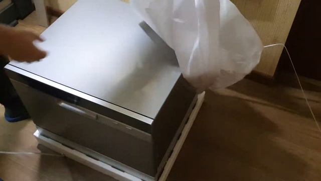 Распаковка посудомойки Weissgauff TDW 4017 ds смотреть онлайн