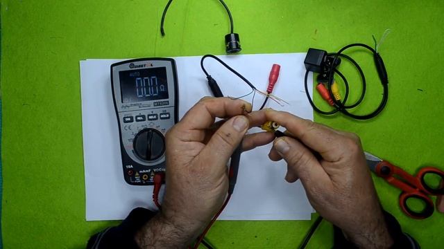 Te enseño algo que a lo mejor no sabias sobre las cámaras de marcha atrás en automóviles смотреть онлайн
